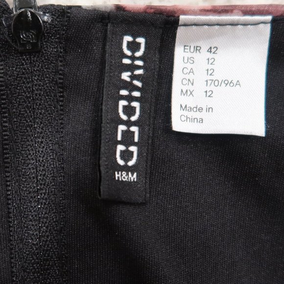 Short sleeve Floral Dress - Picture 7 of 7